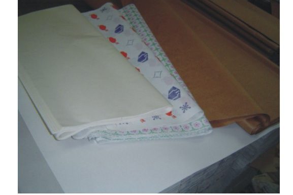PAKETLEMEDE KULLANILAN YAĞLI KAĞITLARDA DOMUZ TEHDİTİ…