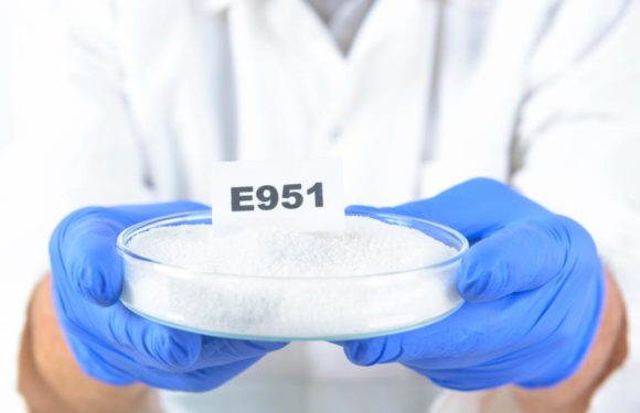 FOOD CONTAINING ASPARTAME (ARTIFICIAL SWEETENING) IS SPREADING DEAD!