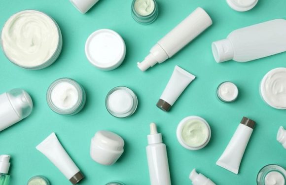 TOXIC CHEMICALS THAT CAUSE CANCER IN COSMETICS AND SKIN CARE PRODUCTS!